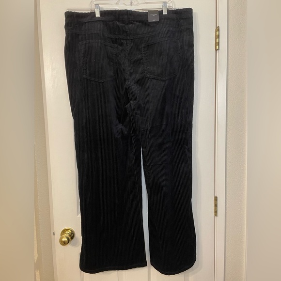 Vero Moda Curve corduroy pants - Picture 3 of 8